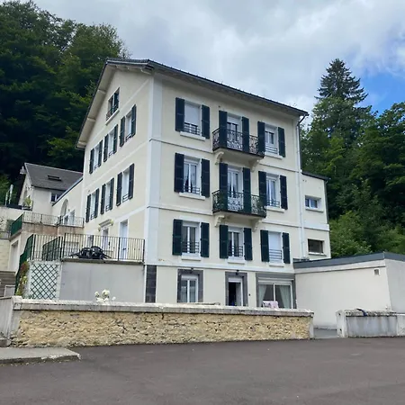 Beautiful 2-floor In Dore With Free Parking アパート ル・モンドール